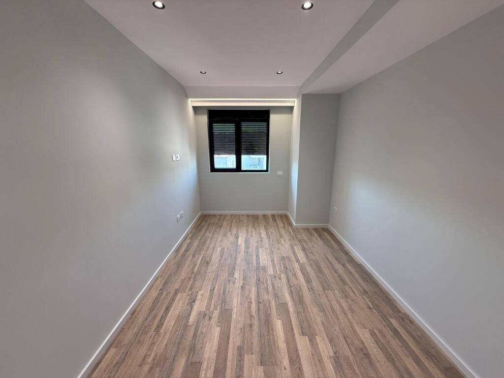 SHESIM APARTAMENT 3+1 ME VERANDE TEK URBAN GATE NE ASTIR