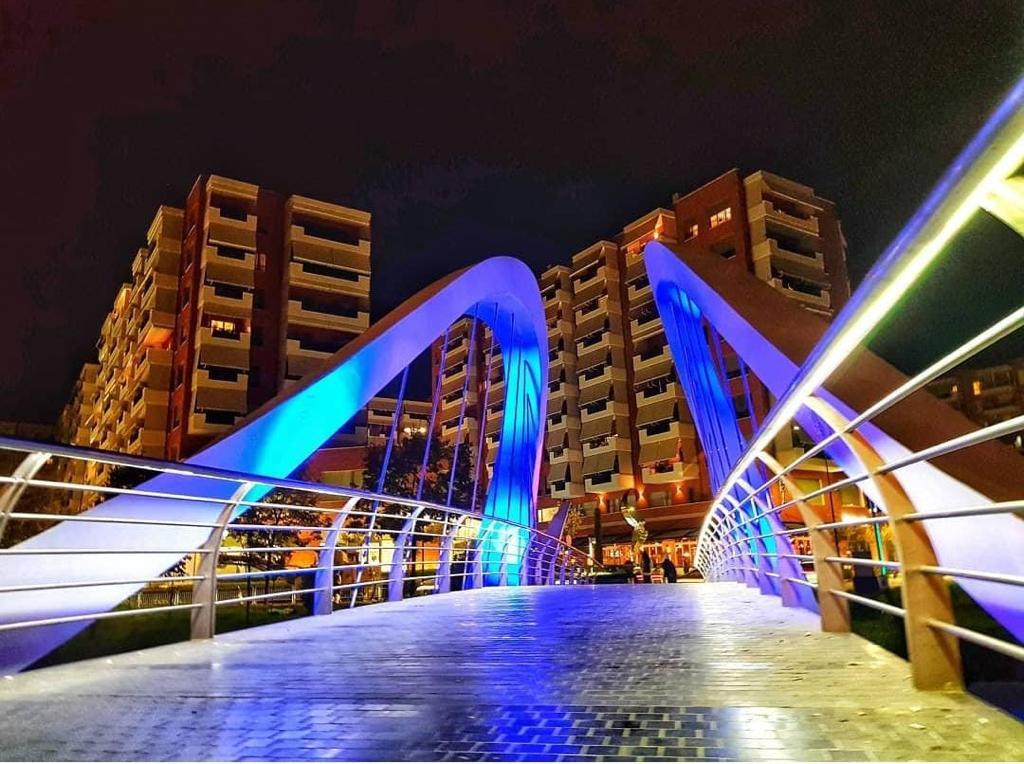 Jepet me qira apartament 2+1 tek Kompleksi Delijorgji .