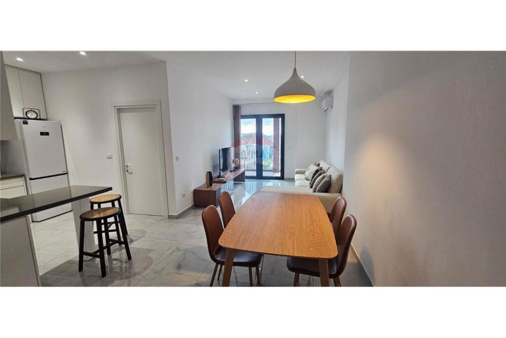 Appartamento 1+1 In Affitto - Edificio Tirana Garden