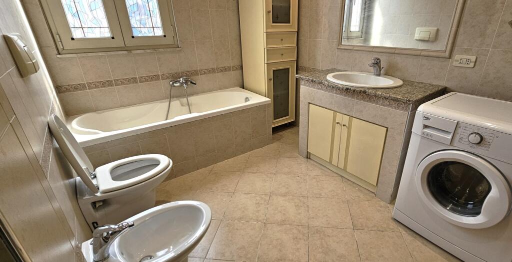 Jepet Apartament me qera