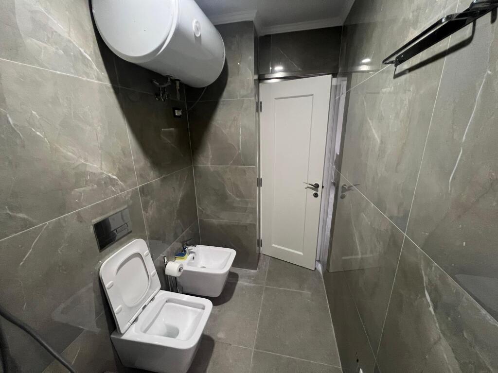APARTAMENT 2+1 ME QIRA - SHESHI SKENDERBEJ