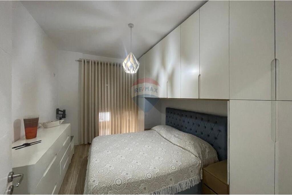 Apartment 2+1+2 for sale at Kodra Priftit