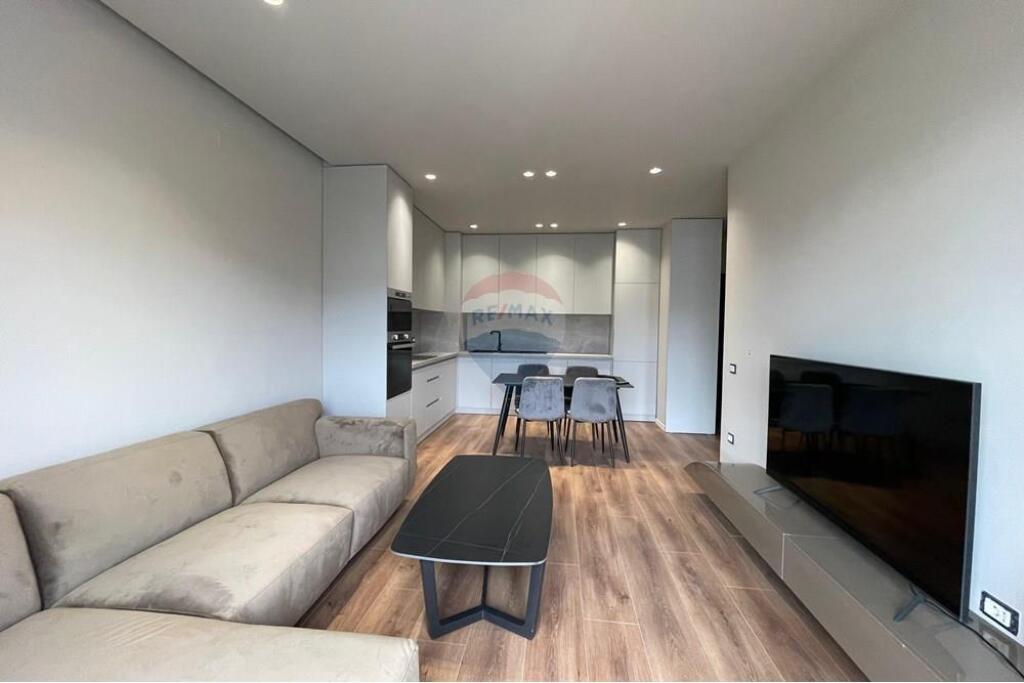 APARTMENT 1+1 FOR RENT - DRY LAKE..