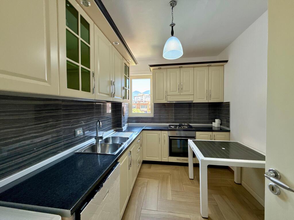 Jepet me qira apartament 2+1+2, 21 Dhjetori