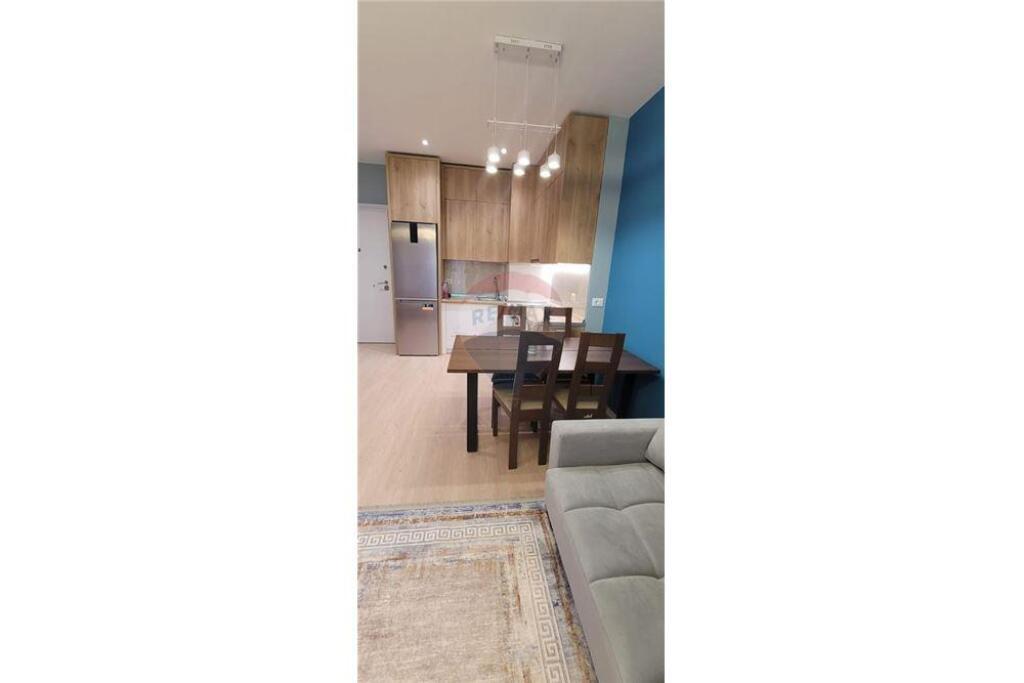 apartament 1+1 me qera, 21 Dhjetori