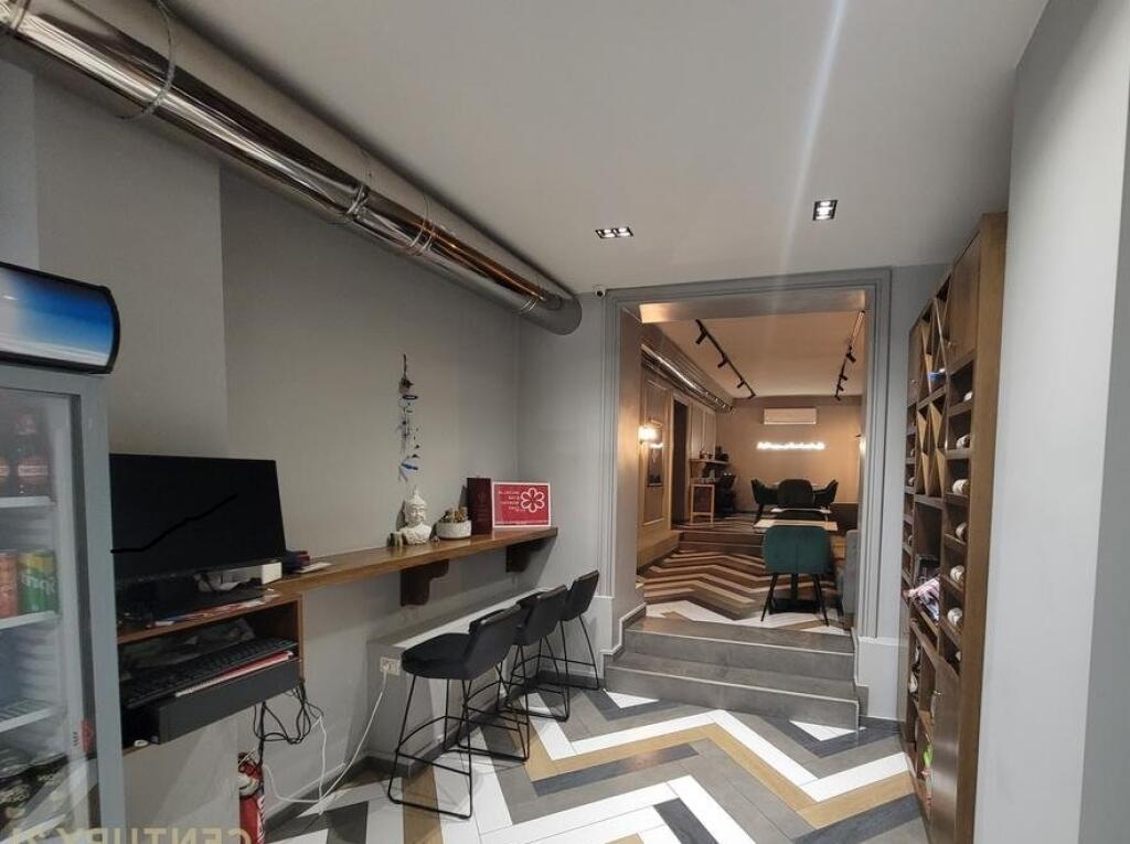 SHOP FOR RENT ALONG MYSLYM SHYRI STREET