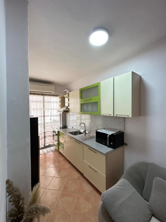 Apartament me qera 2+1 Fresk