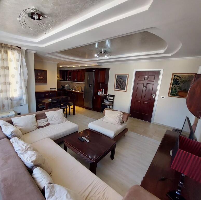 JEPET ME QERA APARTAMENT 3+1 NE BLLOK