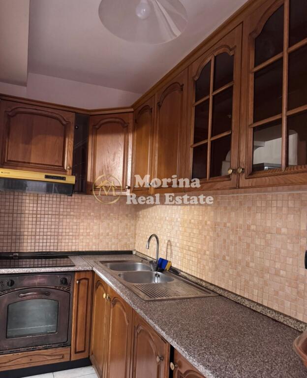 Qera, Apartament 2+1, 21 Dhjetori, Rruga e Kavajes, 700 euro/muaj
