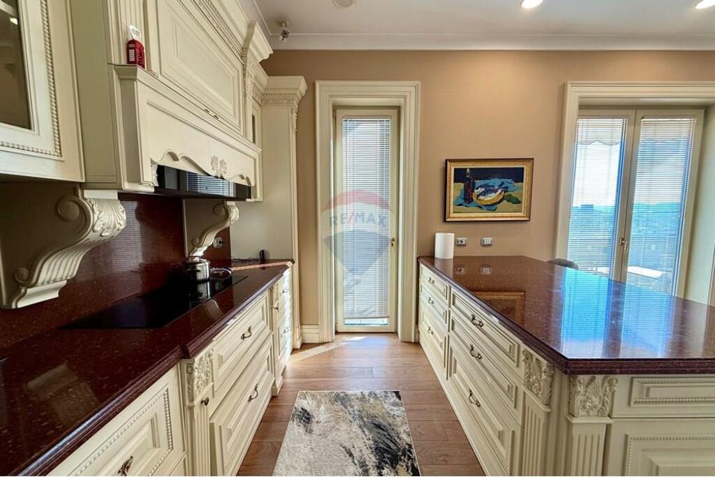 Penthouse for rent, in the center of Tirana