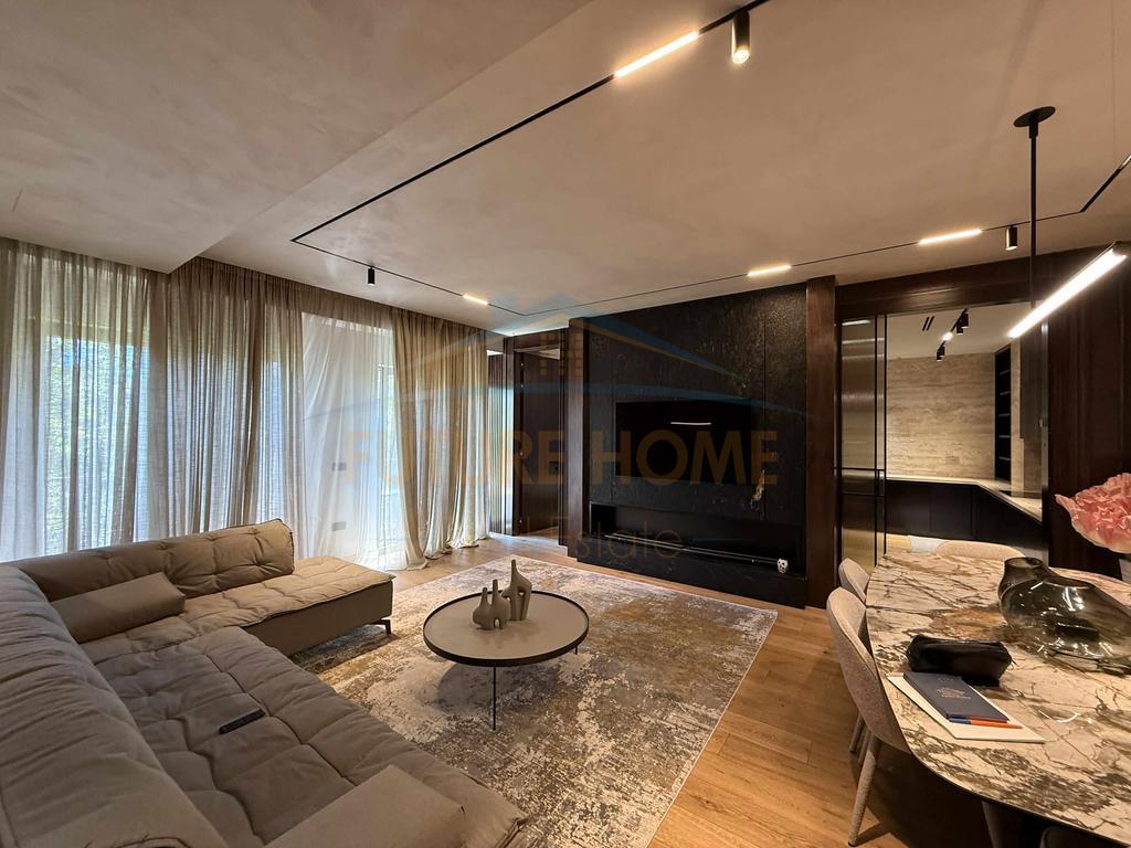 Rent, Apartment 3+1+2 Garden Building Kavajes Street