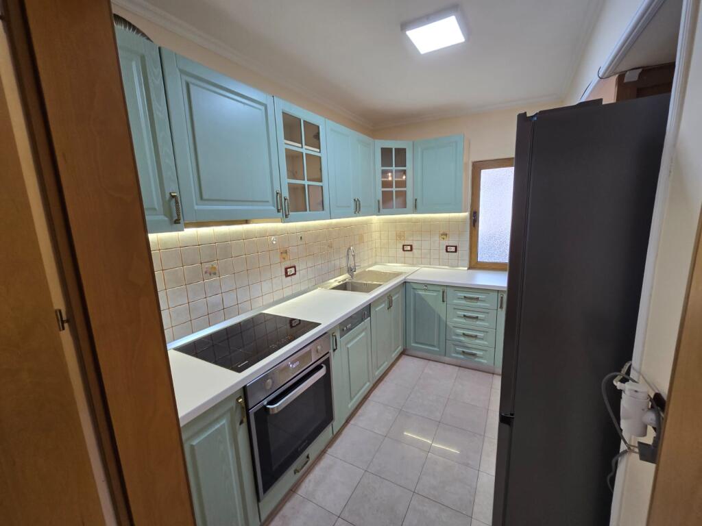 Apartament 1+1 me qira Shkencat e Natyres