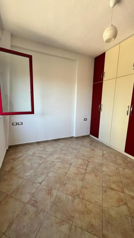 Misto Mame Appartamento 3+1 in Vendita