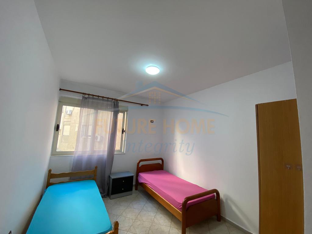 Affitto, Appartamento 3+1+2, Fresku, Tirana.