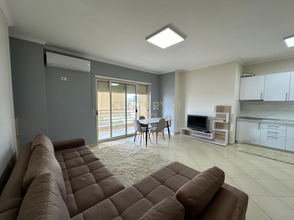 Apartament 2+1 me Qira – Kompleksi “Panorama”, Kati i 11-të