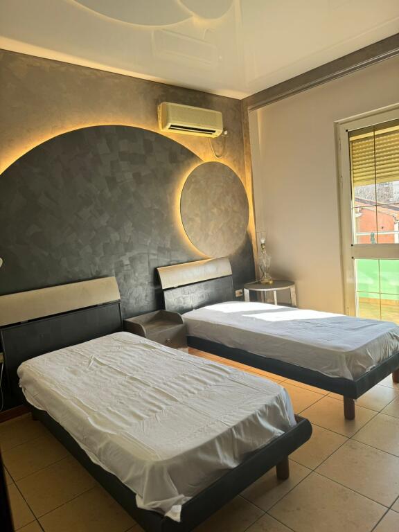 Jepet Apartament me qera