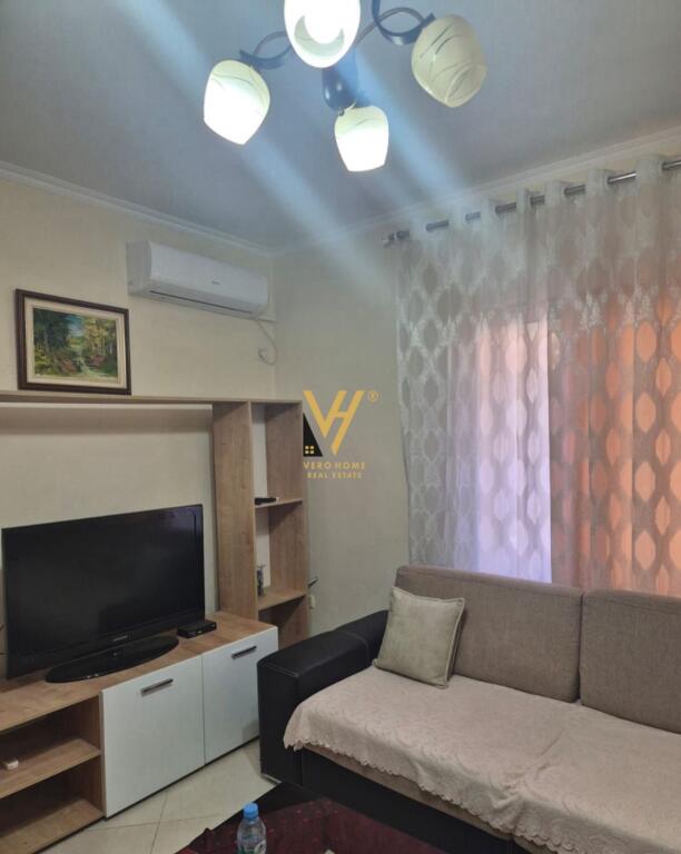 JEPET APARTAMENT 1+1+BLK ME QERA TE 5 MAJI 450 EURO