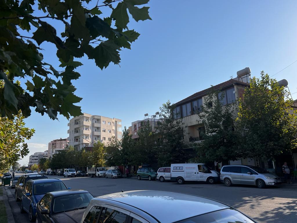 Shitet Truall+Shtepi Private + Ambjent Biznesi Lushnje