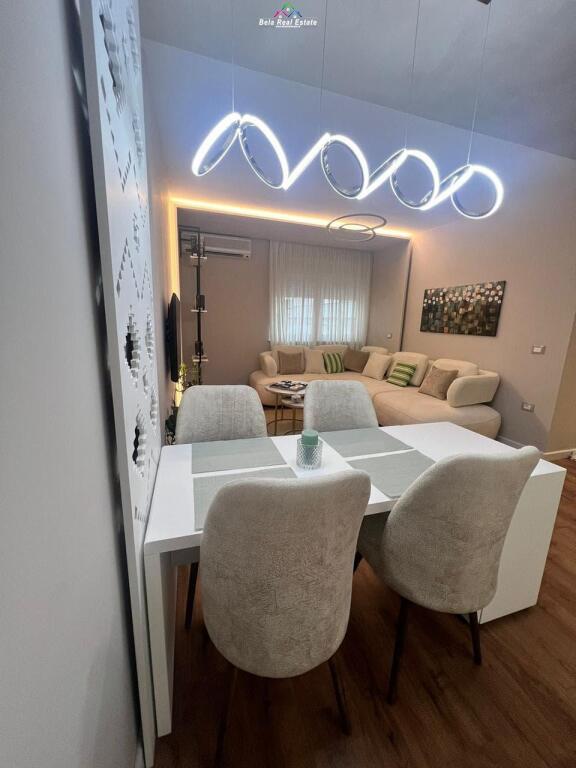 Apartment for rent 1+1 in Bllok (ID B210923) Tirana