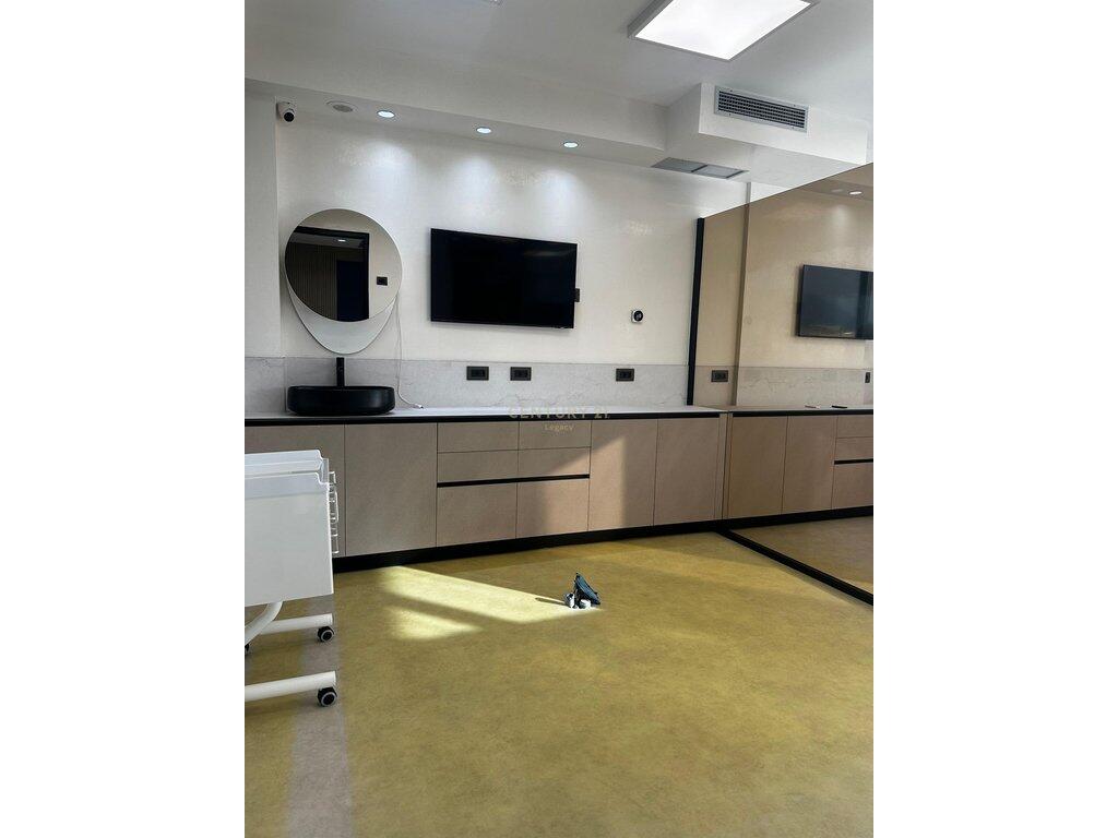 ?‼️Clinica Dentale in Vendita, Investita nel complesso ASL, Oxhaku‼️?295.000 €