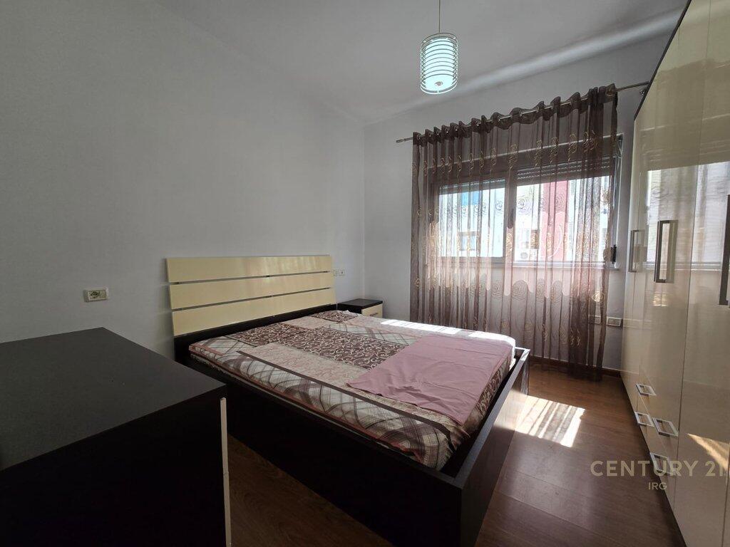 JEPET ME QERA APARTAMENT 2+1 NE ASTIR