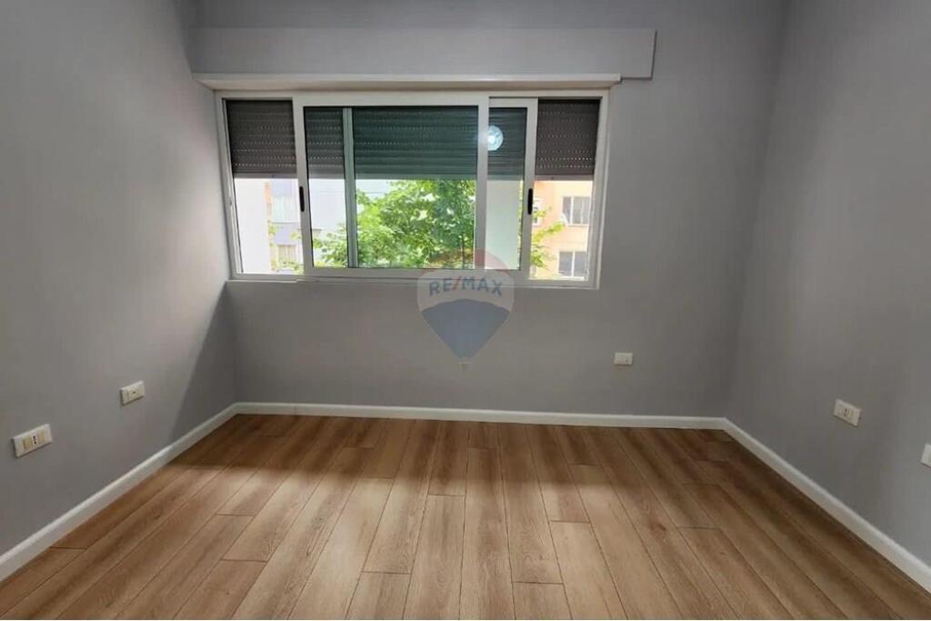 Apartment 2+1+2For Rent - Kika 1, Paris Commune, Tirana