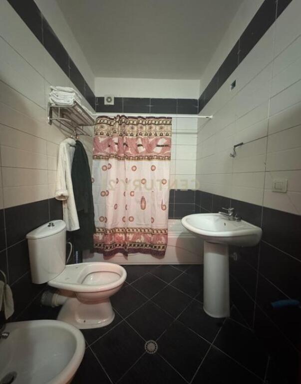 Apartament me qera1+1, Liqeni i Thate