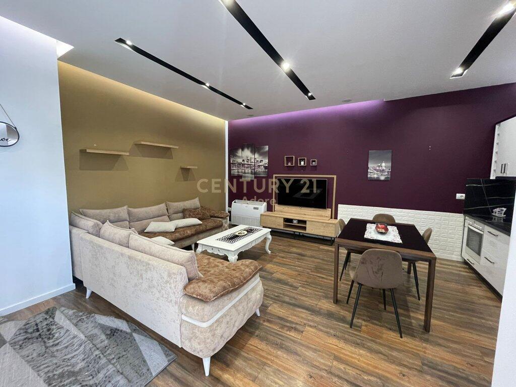 Apartament 2+1 në Sauk të Vjetër + Post Parkimi | 600€/muaj