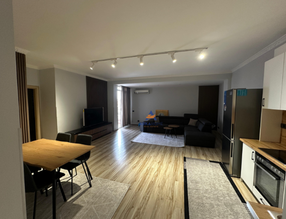 JEPET ME QERA APARTAMENT 2+1+BALLKON "RRUGA BILL KLINTON, KOPSHTI BOTANIK" 700 EURO.