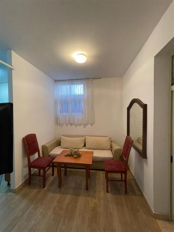 Apartment for rent 1+1 at 21 Dhjetori 300 euros