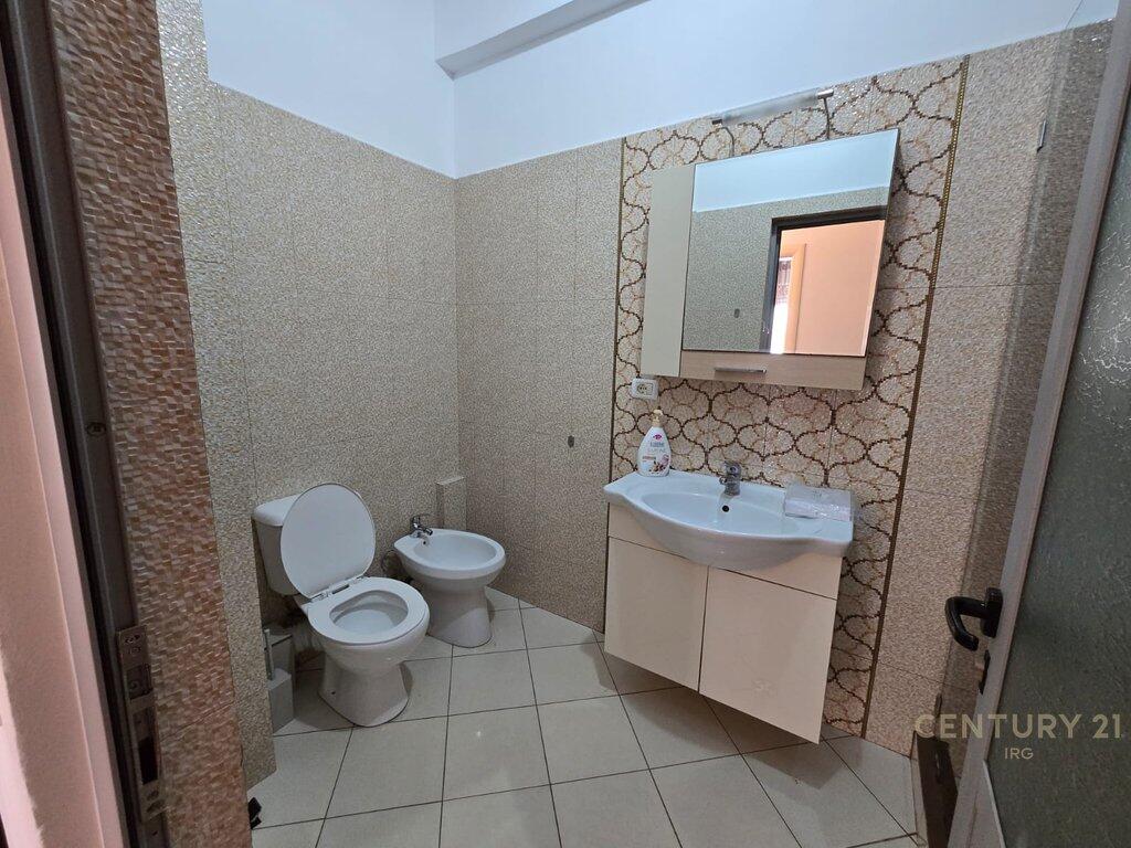 JEPET ME QERA APARTAMENT 2+1 NE ASTIR