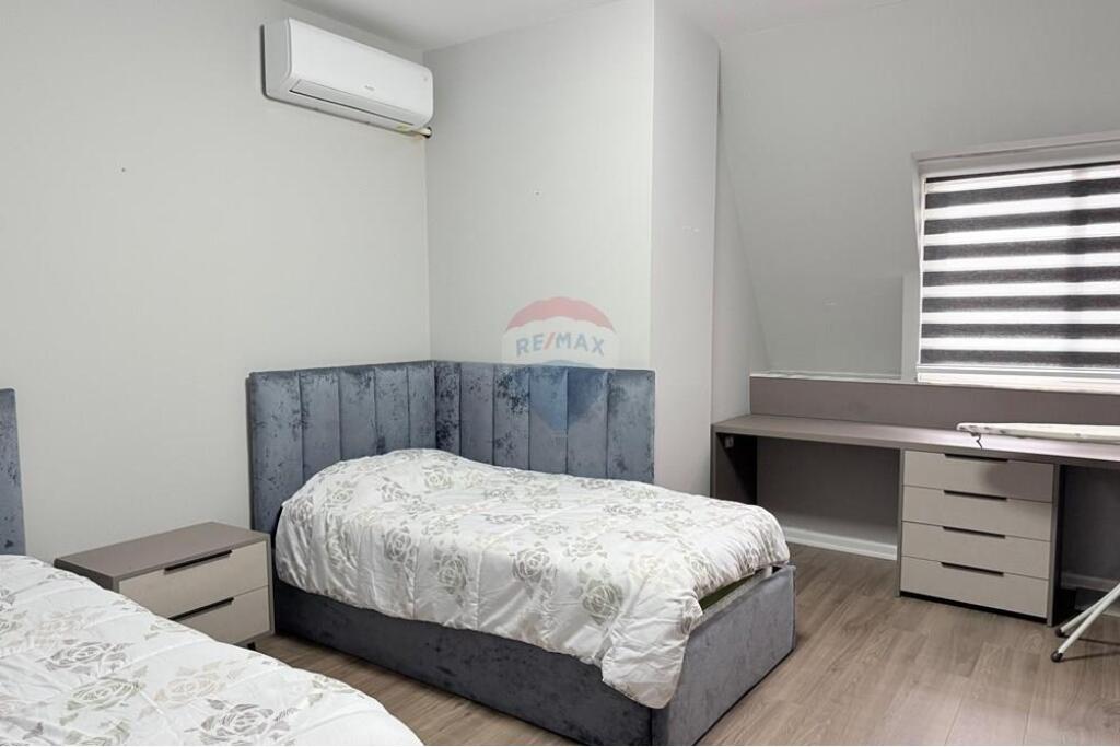 SHITET APARTAMENT 2+1+2 PRANE LAKE VIEW!