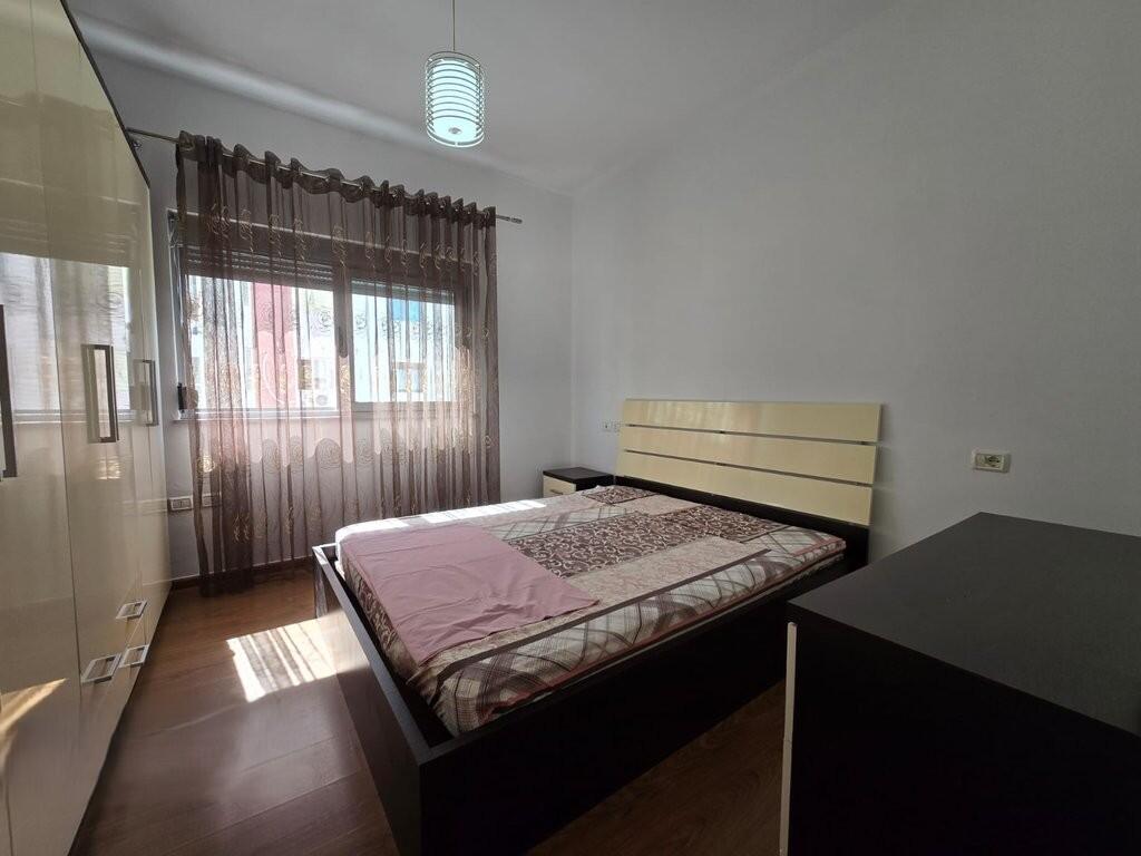 Jepet me qira apartament 2+1 në kompleksin Ilad, Astir. 450 € /Muaj