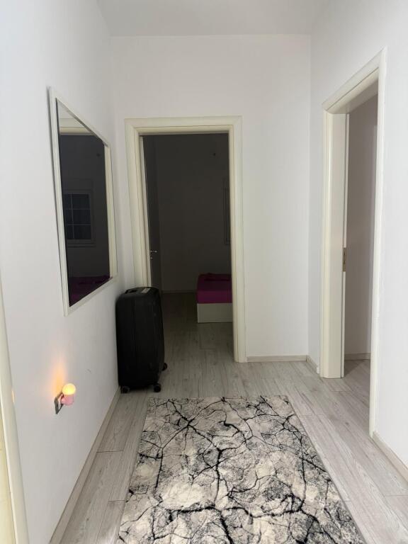 Apartament me qer 1+1 Astir,Perballe kompleksit Jolla