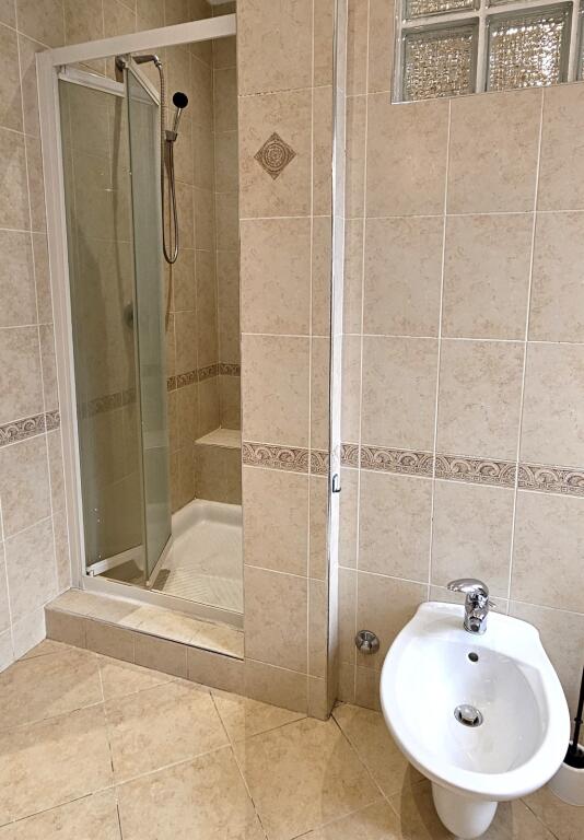 Jepet Apartament me qera