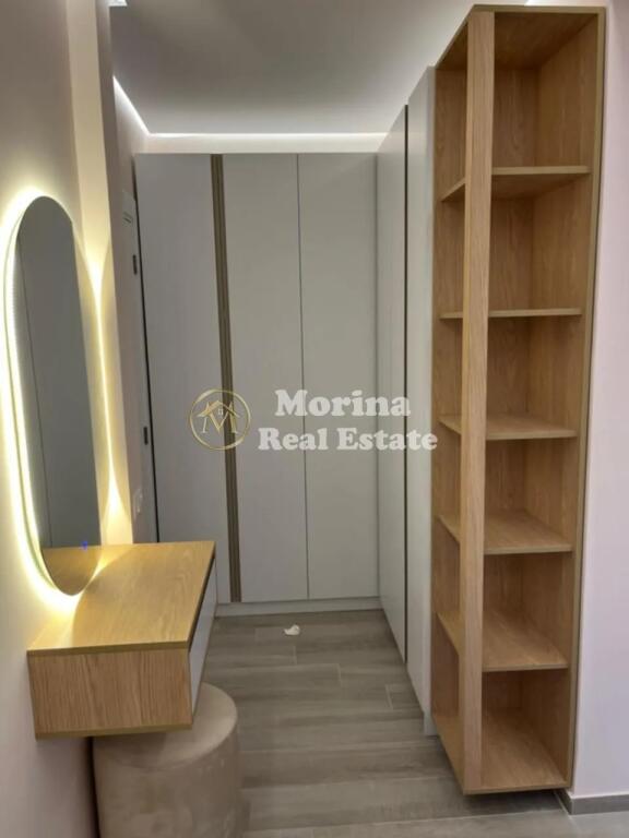 Qera, Apartament 1+1,Stacioni Trenit, 550 euro/muaj