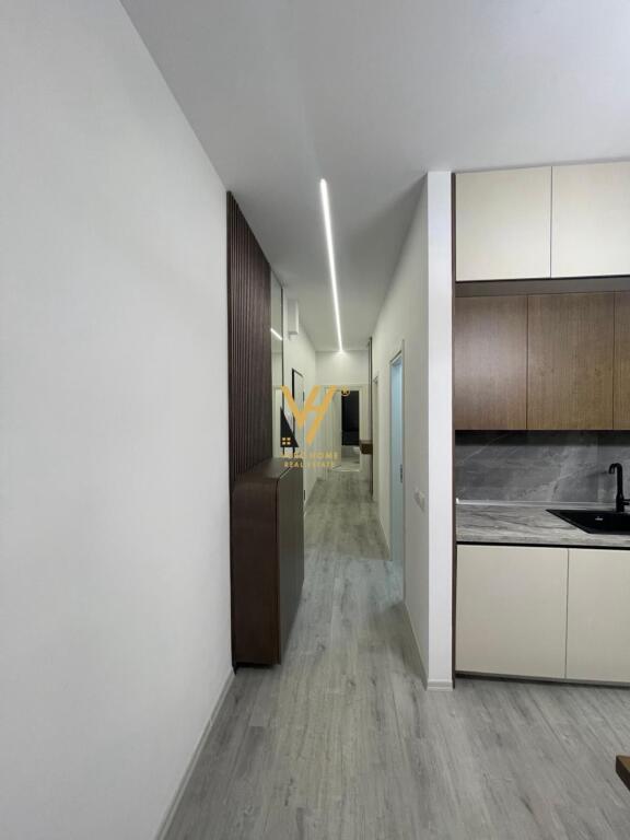 JEPET APARTAMENT 2+1+BLK ME QERA TEK ISH SHESHI SHQIPONJA 850 EURO