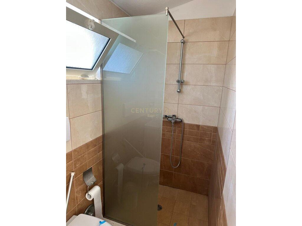 FOR RENT APARTMENT 3+1+2+VERANDA IN THE CENTER OF DURRES !