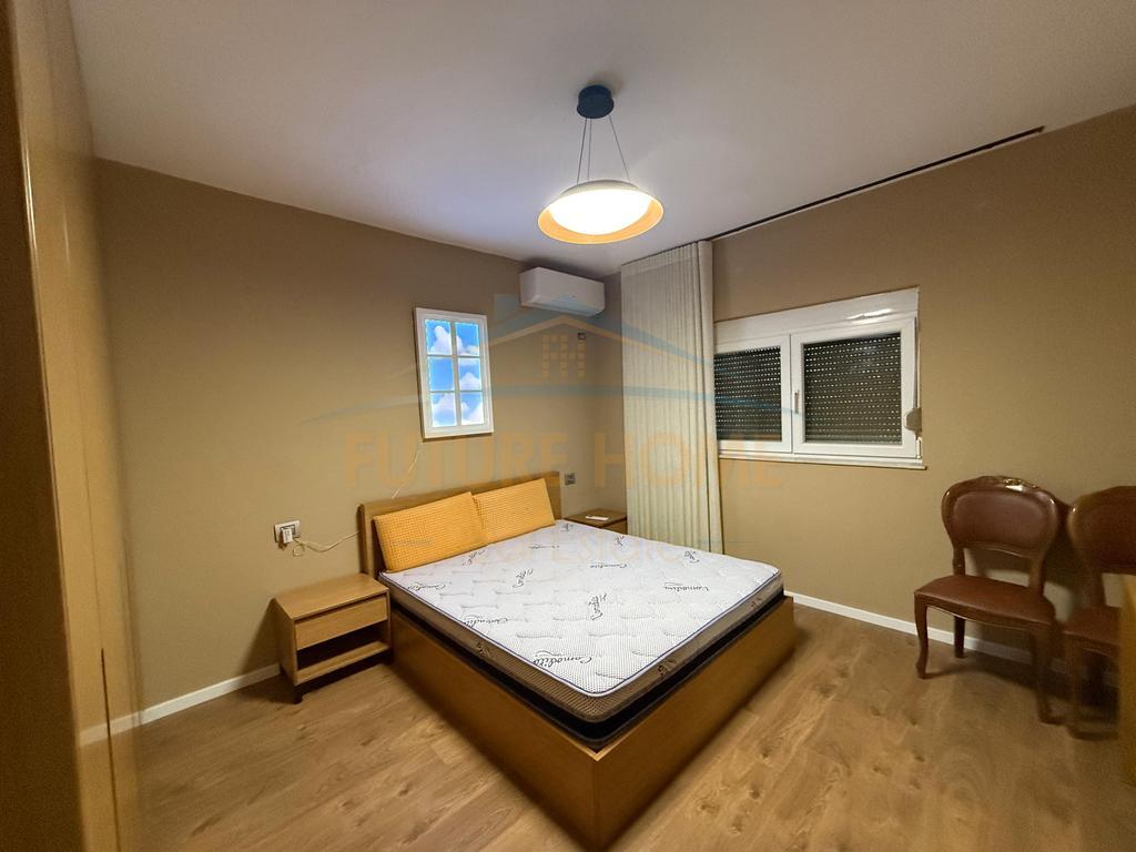 Qera apartament 2+1 Komuna e Parisit