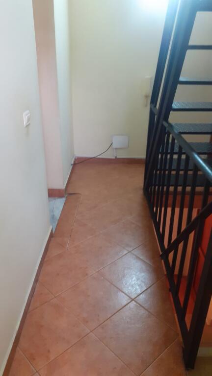Shitet Truall+Shtepi Private + Ambjent Biznesi Lushnje
