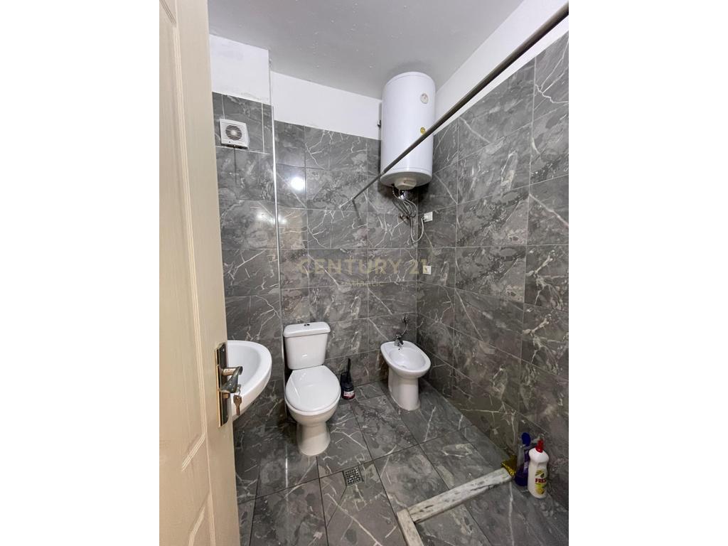 APPARTAMENTO 1+1 IN AFFITTO A PLAZH HEKURUDHA, DURRES!!