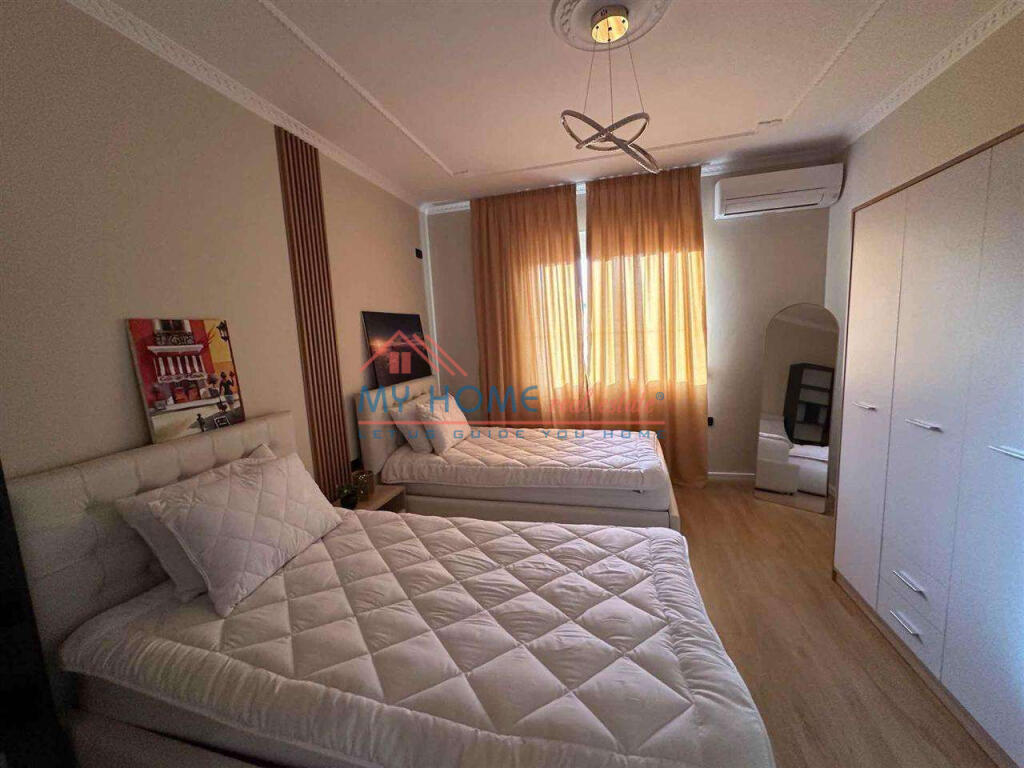 Apartment 2+1 for rent Willson Square Tirana