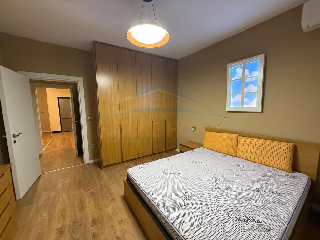 Qera apartament 2+1 Komuna e Parisit
