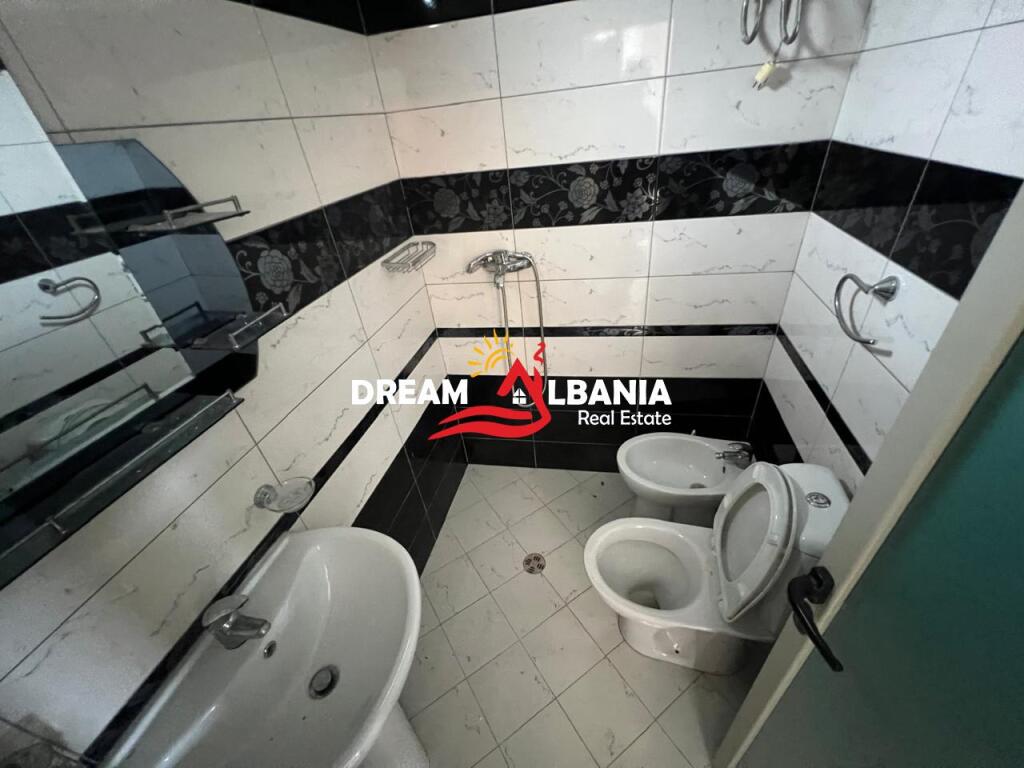 Shtepi Private 2-kateshe me qera ne Prush prane PRIMAVERA ne Tirane (ID 4241047)