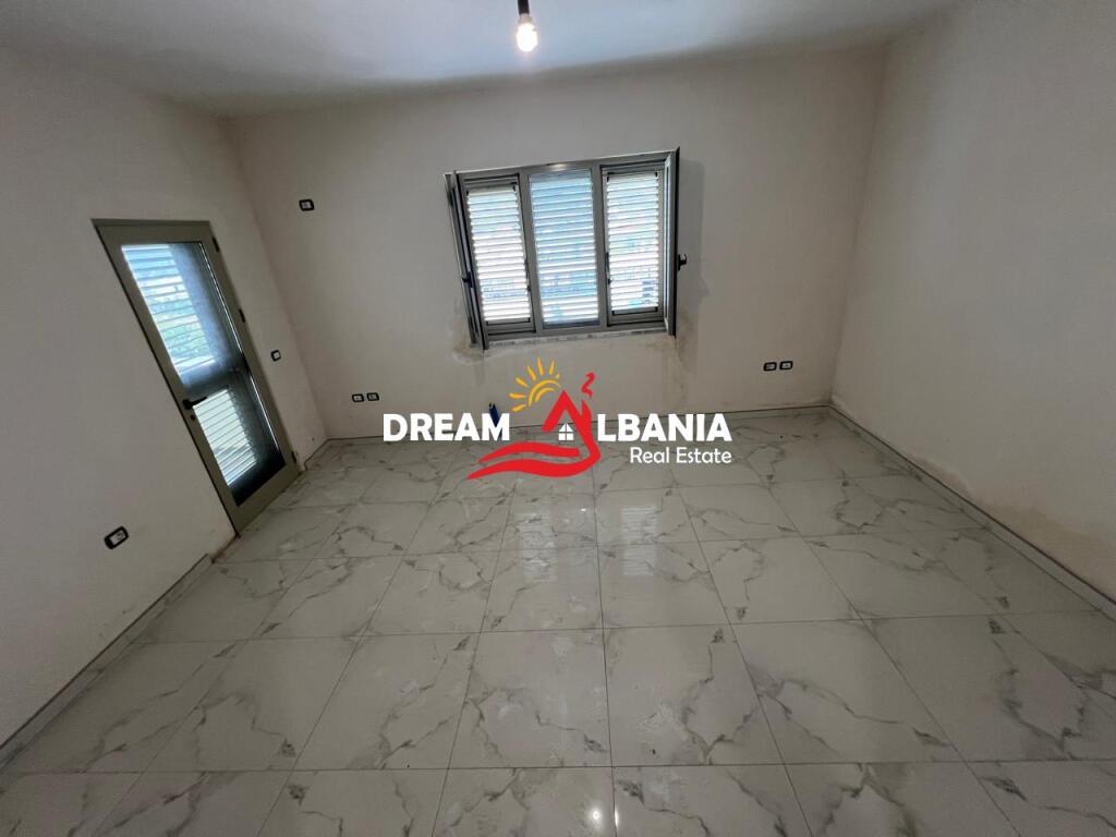 Shtepi Private 2-kateshe me qera ne Prush prane PRIMAVERA ne Tirane (ID 4241047)