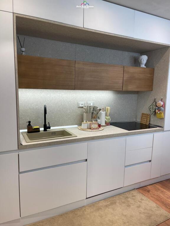 Apartment for rent 1+1 in Bllok (ID B210923) Tirana