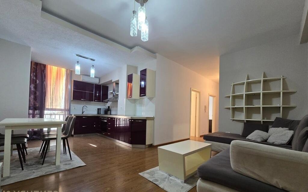 Jepet me qira apartament 2+1 në kompleksin Ilad - Astir