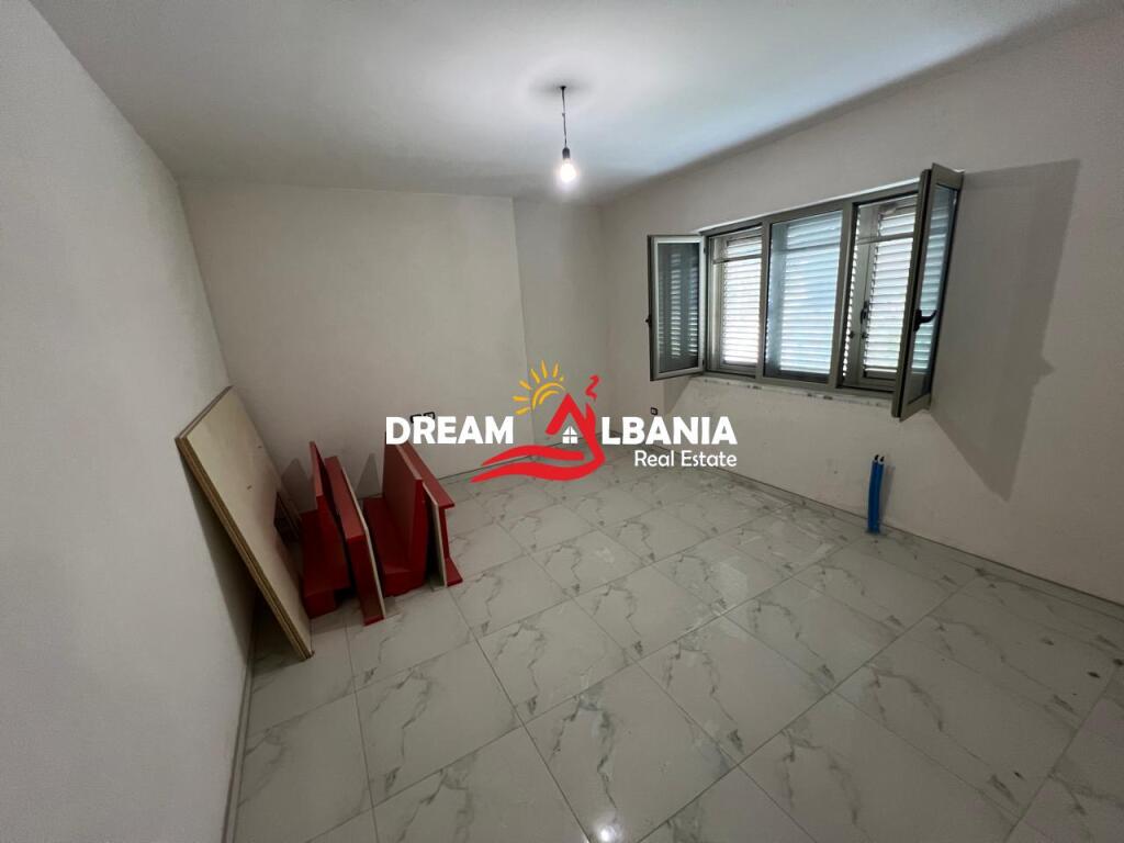 Shtepi Private 2-kateshe me qera ne Prush prane PRIMAVERA ne Tirane (ID 4241047)