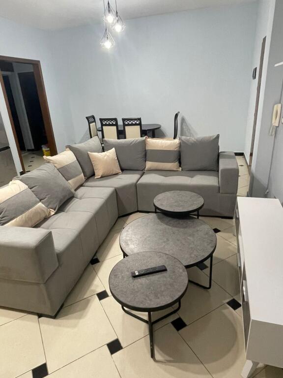 📢Jepet me qera  Apartament 2+1 Sauk   