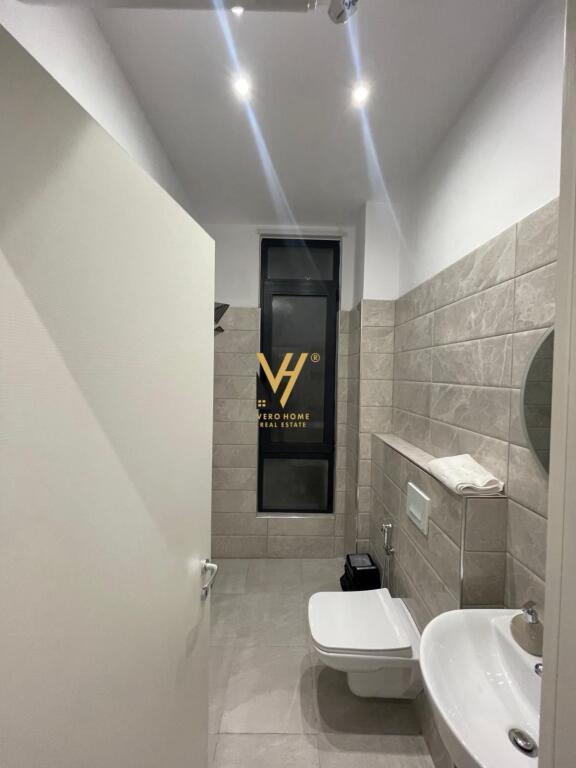 JEPET APARTAMENT 2+1+BLK ME QERA TEK ISH SHESHI SHQIPONJA 850 EURO